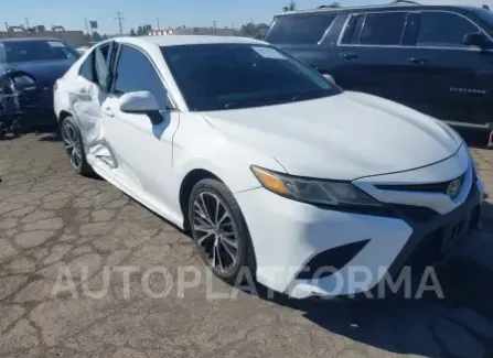 Toyota Camry 2018 2018 vin 4T1B11HK7JU644540 from auto auction Iaai