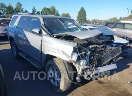 Toyota 4 Runner 2020 2020 vin JTEBU5JR1L5744748 from auto auction Iaai