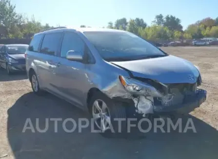 Toyota Sienna 2015 2015 vin 5TDKK3DC3FS622008 from auto auction Iaai