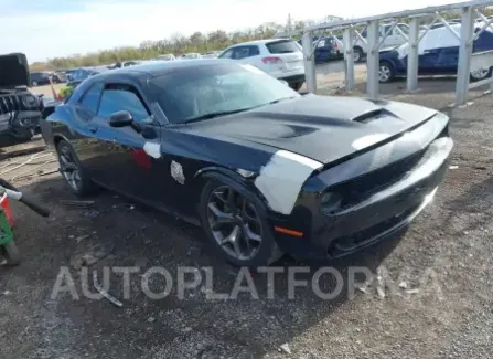 Dodge Challenger 2015 2015 vin 2C3CDZAT9FH704138 from auto auction Iaai