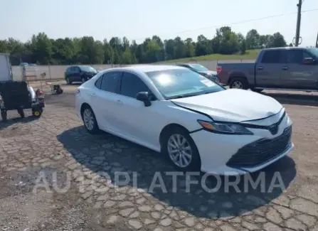 Toyota Camry 2018 2018 vin 4T1B11HK7JU675156 from auto auction Iaai