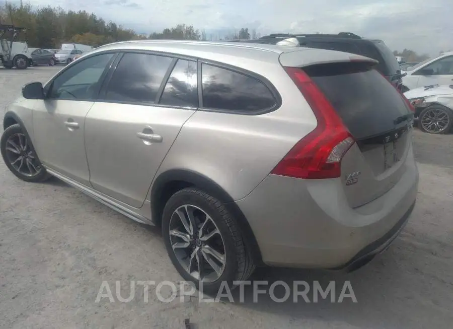 VOLVO V60 CROSS COUNTRY PREMIER 2017 vin YV440MWKXH1037982 from auto auction Caiaai