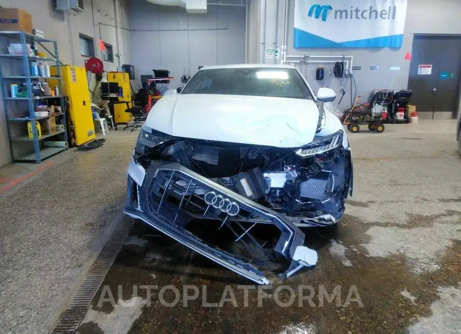 AUDI Q8 TECHNIK 2019 vin WA1FVAF18KD010105 from auto auction Caiaai