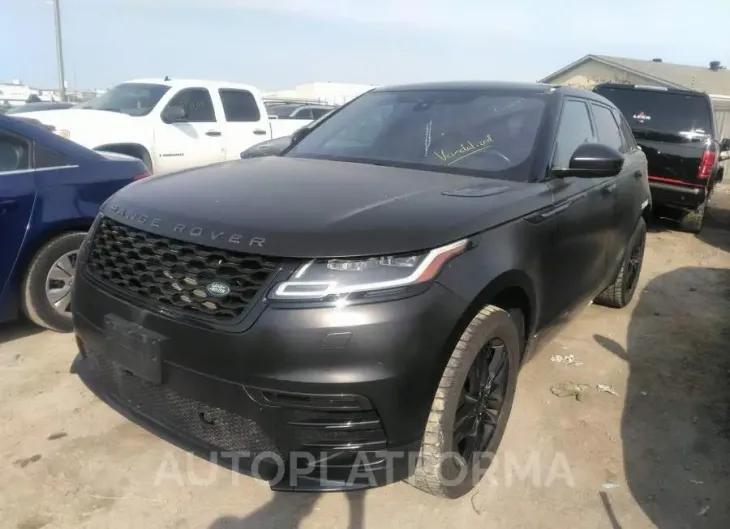 LAND ROVER RANGE ROVER VELAR R-DYNAMIC SE 2018 vin SALYL2RNXJA723167 from auto auction Caiaai