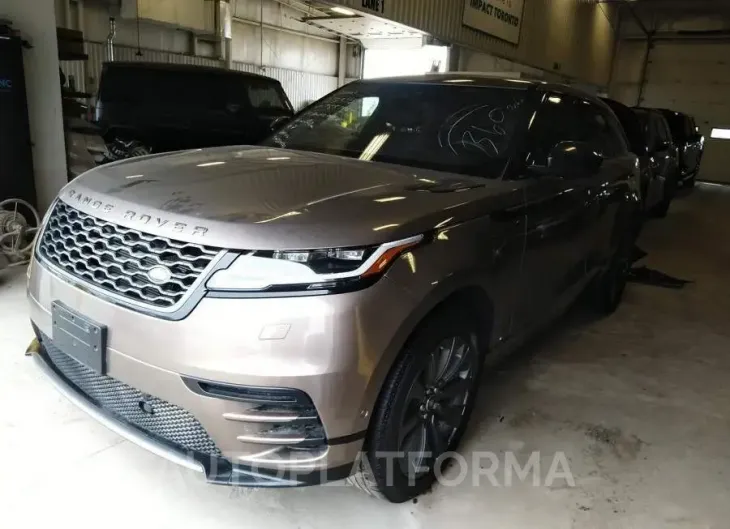 LAND ROVER RANGE ROVER VELAR R-DYNAMIC SE 2018 vin SALYL2RN8JA755146 from auto auction Caiaai