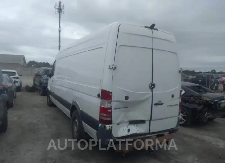 MERCEDES-BENZ SPRINTER CARGO VANS 2015 vin WD3BE8CC9F5975410 from auto auction Caiaai