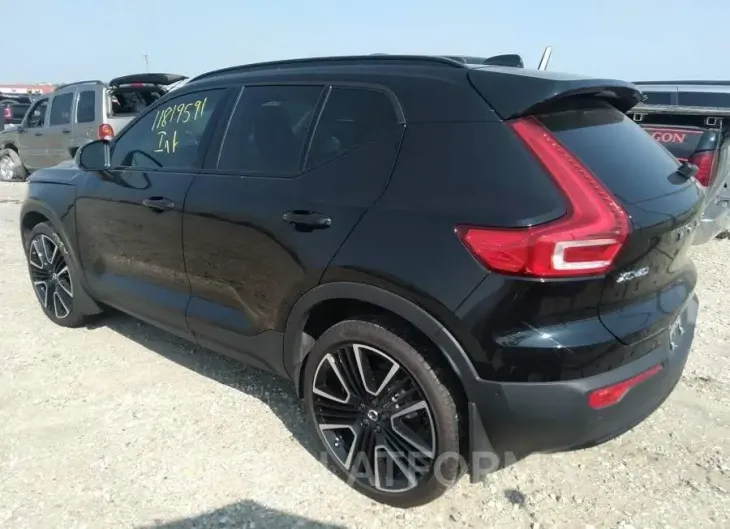 VOLVO XC40 ULTIMATE DARK THEME 2023 vin YV4L12UXXP2910604 from auto auction Caiaai