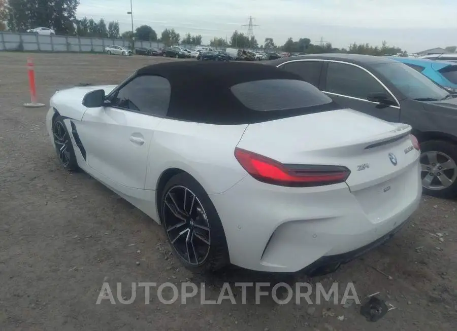 BMW Z4 M40I 2022 vin WBAHF9C07NWX46187 from auto auction Caiaai