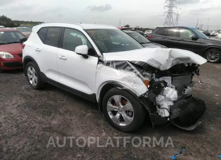 VOLVO XC40 MOMENTUM 2022 vin YV4162UK6N2650941 from auto auction Caiaai