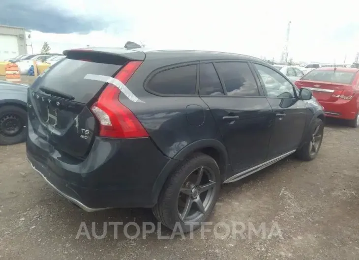 VOLVO V60 CROSS COUNTRY PREMIER+ 2015 vin YV4612HL3F1001029 from auto auction Caiaai