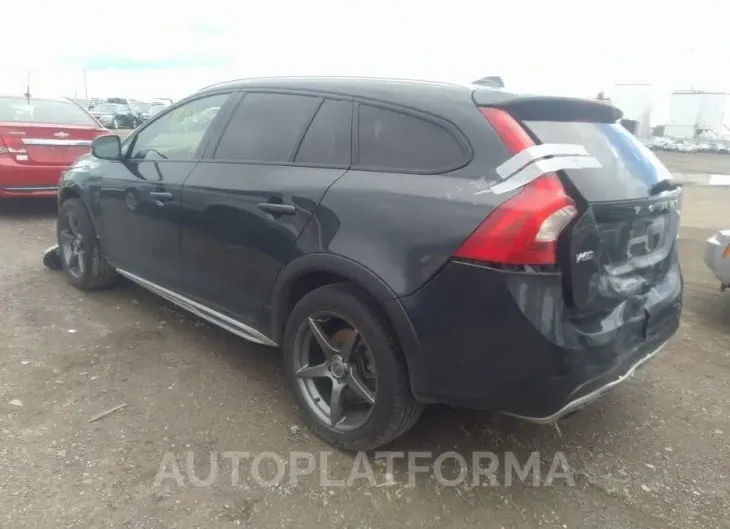 VOLVO V60 CROSS COUNTRY PREMIER+ 2015 vin YV4612HL3F1001029 from auto auction Caiaai