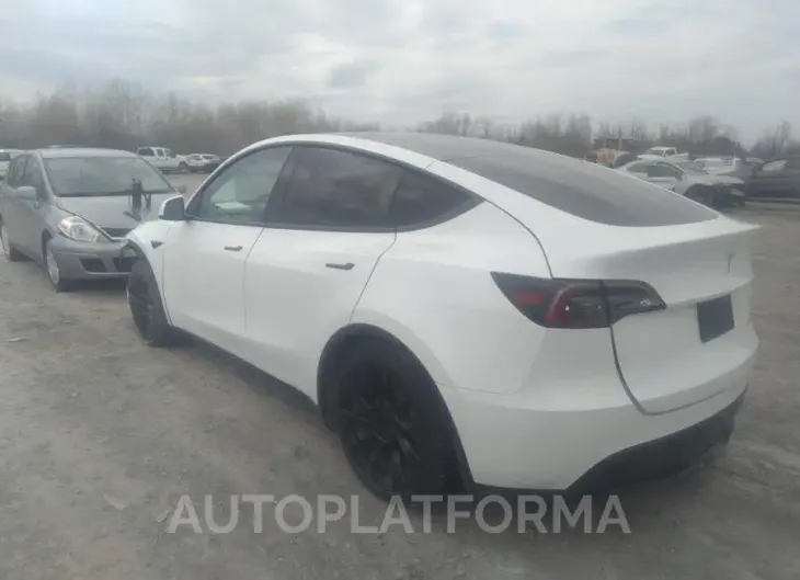 TESLA MODEL Y 2022 vin 7SAYGDEE8NF327316 from auto auction Caiaai