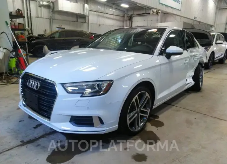 AUDI A3 S-LINE PREMIUM 2020 vin WAUBEGFF9LA068095 from auto auction Caiaai