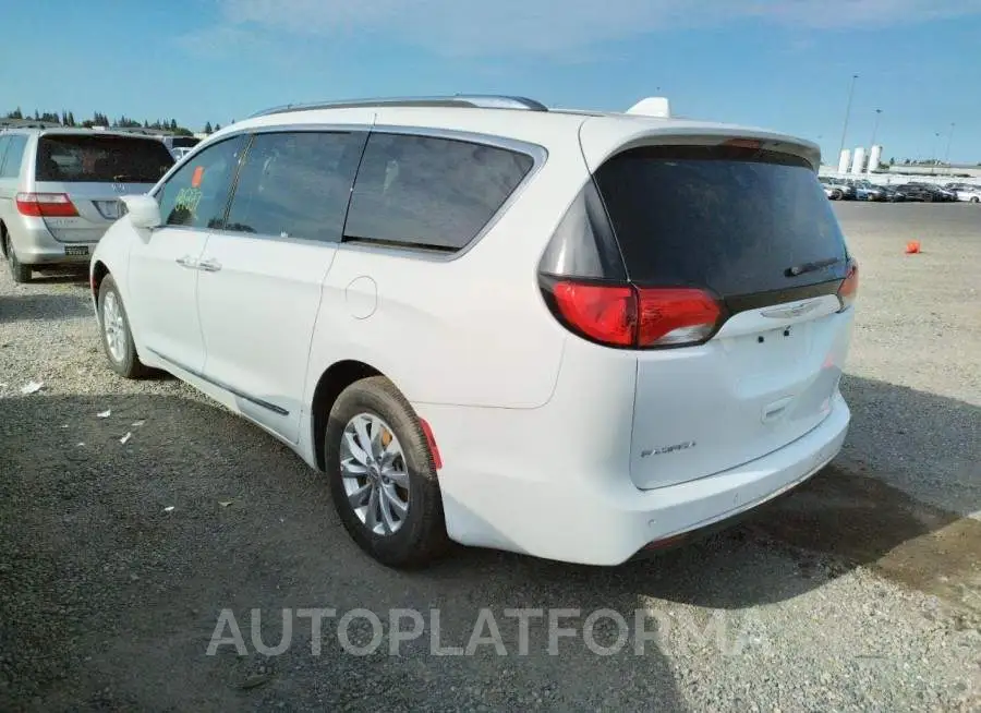 CHRYSLER PACIFICA T 2018 vin 2C4RC1BG6JR120309 from auto auction Copart