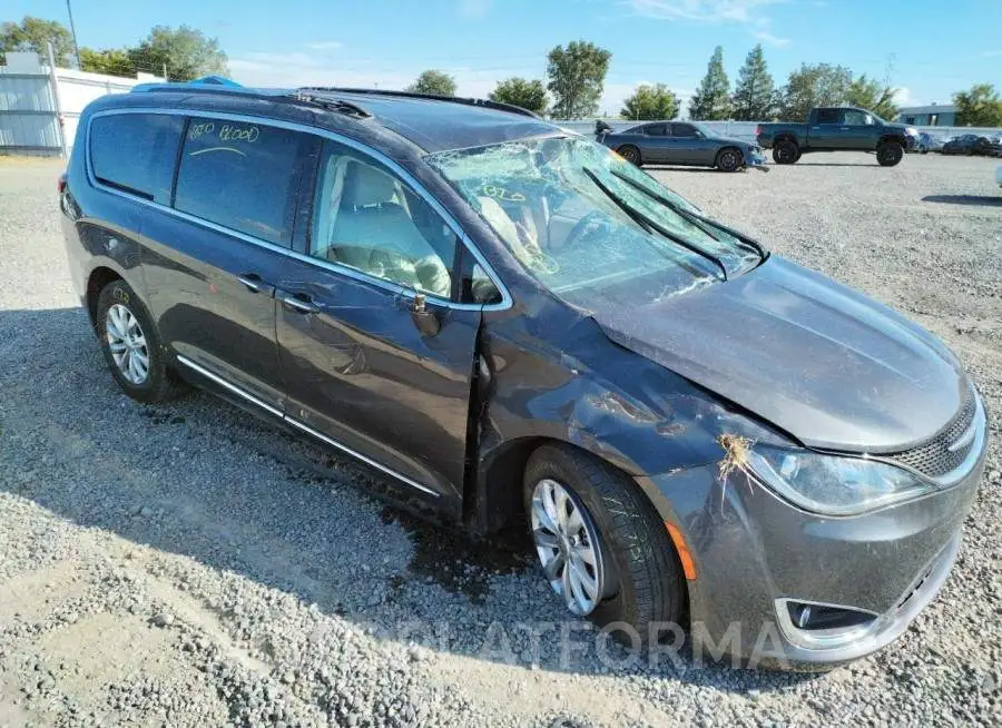 CHRYSLER PACIFICA T 2018 vin 2C4RC1EG3JR116908 from auto auction Copart