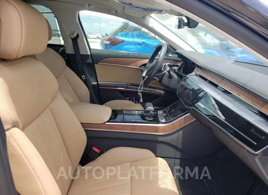 AUDI A8 L 2019 vin WAU8DAF83KN009305 from auto auction Copart