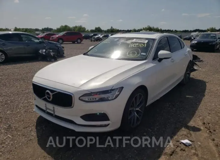 VOLVO S90 T5 MOM 2019 vin LVY102AK5KP110531 from auto auction Copart