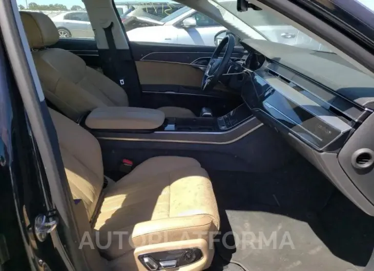 AUDI A8 L 2019 vin WAU8DAF84KN016621 from auto auction Copart