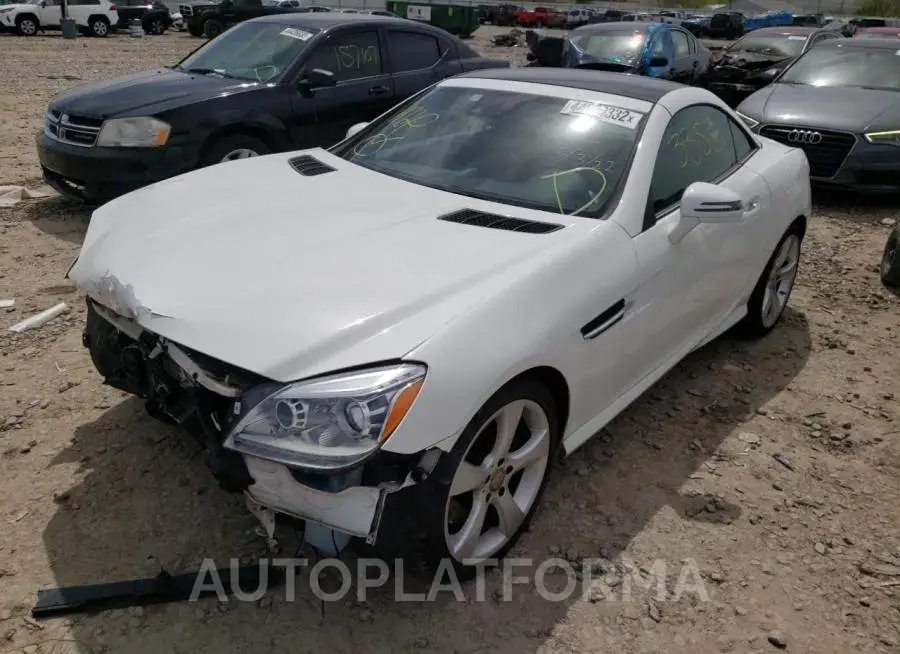 MERCEDES-BENZ SLK 350 2016 vin WDDPK5HAXGF120761 from auto auction Copart