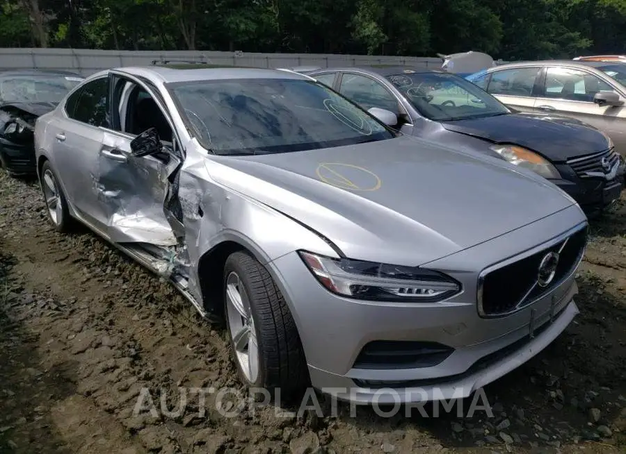 VOLVO S90 T5 MOM 2018 vin LVY982MKXJP027540 from auto auction Copart