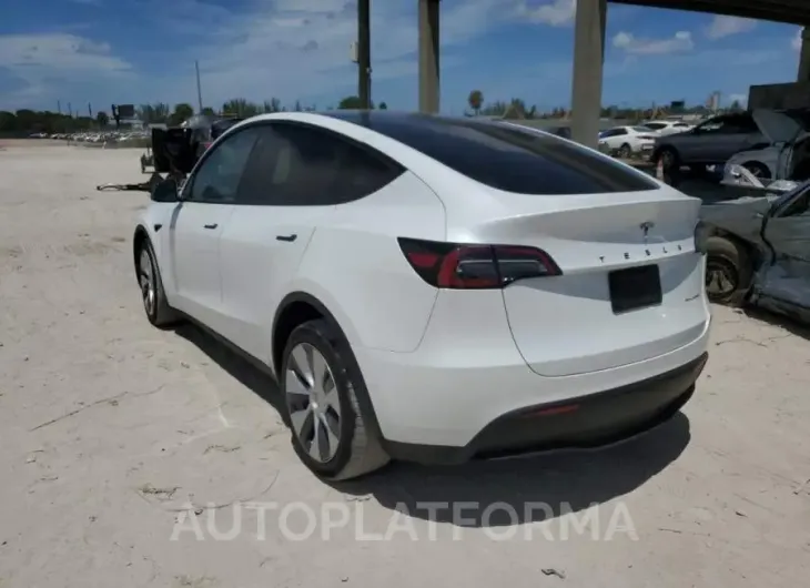 TESLA MODEL Y 2022 vin 7SAYGAEE5NF364824 from auto auction Copart