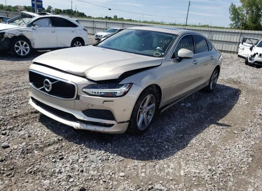 VOLVO S90 T5 MOM 2018 vin LVY982AK6JP024199 from auto auction Copart