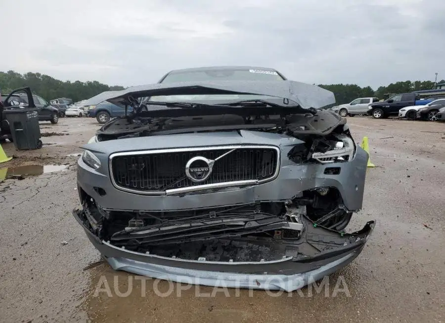 VOLVO S90 T5 MOM 2018 vin LVY982AK7JP023109 from auto auction Copart