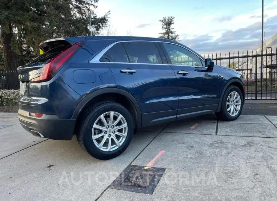 CADILLAC XT4 LUXURY 2019 vin 1GYFZBR43KF102923 from auto auction Copart