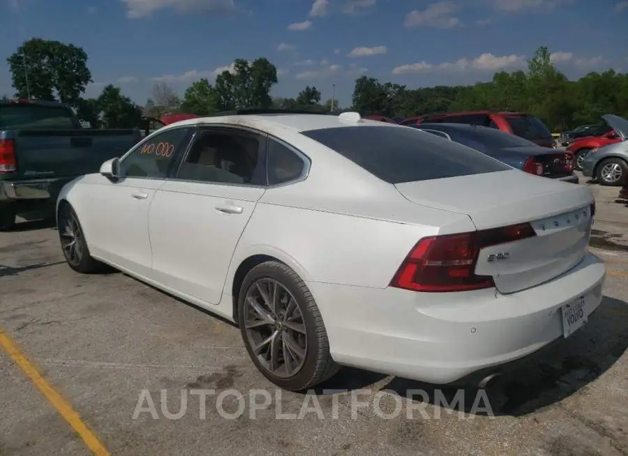 VOLVO S90 T5 MOM 2018 vin LVY982AK7JP004530 from auto auction Copart