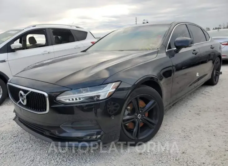 VOLVO S90 T5 MOM 2018 vin LVY982AK9JP018879 from auto auction Copart