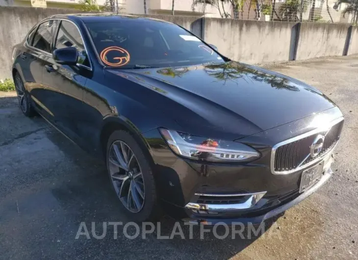 VOLVO S90 T5 MOM 2019 vin LVY102AK3KP088335 from auto auction Copart