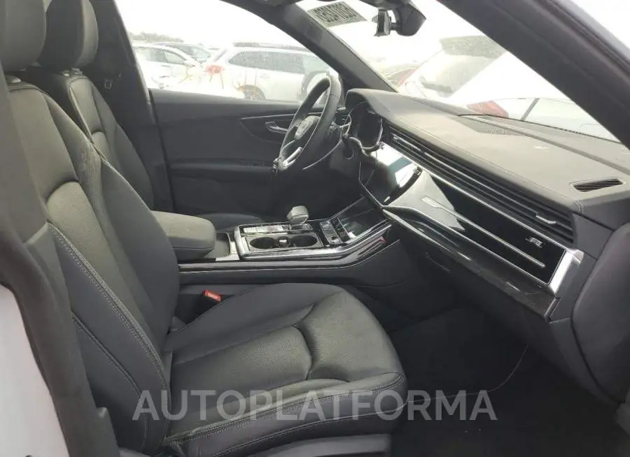 AUDI Q8 PRESTIG 2021 vin WA1FVAF14MD006572 from auto auction Copart