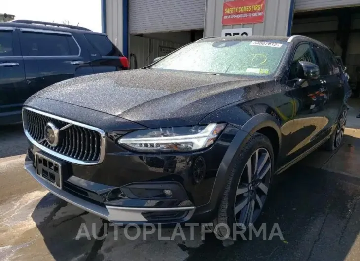 VOLVO V90 CROSS 2021 vin YV4A22NL0M1135893 from auto auction Copart