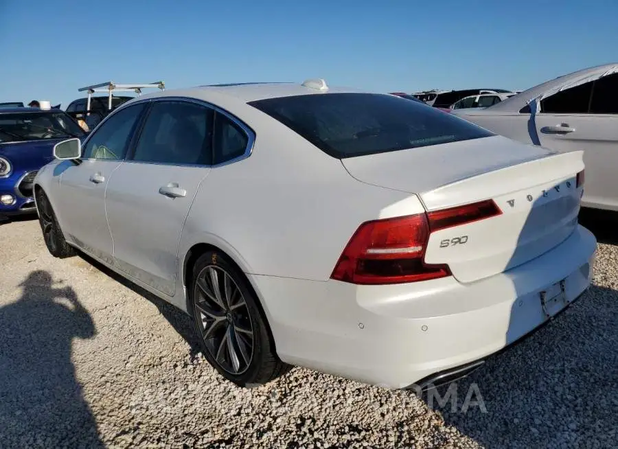 VOLVO S90 T6 MOM 2018 vin LVY992MK2JP030395 from auto auction Copart