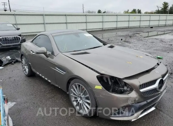 MERCEDES-BENZ SLC 300 2019 vin WDDPK3JA2KF157598 from auto auction Copart