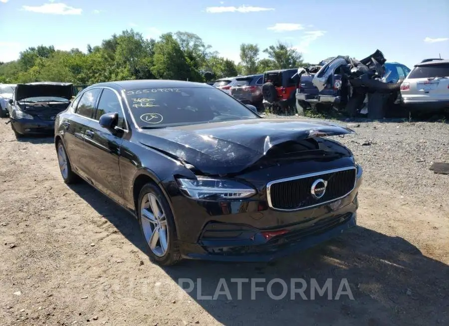 VOLVO S90 T5 MOM 2018 vin LVY982MK6JP025221 from auto auction Copart