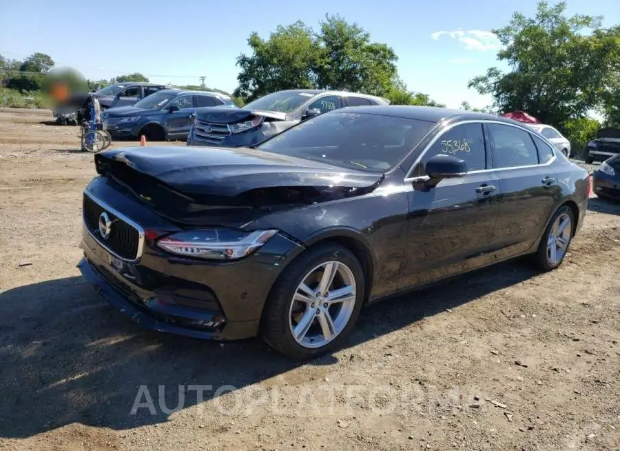 VOLVO S90 T5 MOM 2018 vin LVY982MK6JP025221 from auto auction Copart