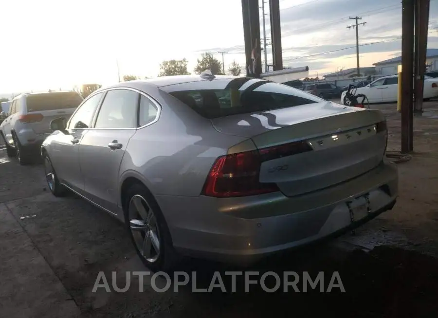 VOLVO S90 T5 MOM 2018 vin LVY102AK3JP055253 from auto auction Copart