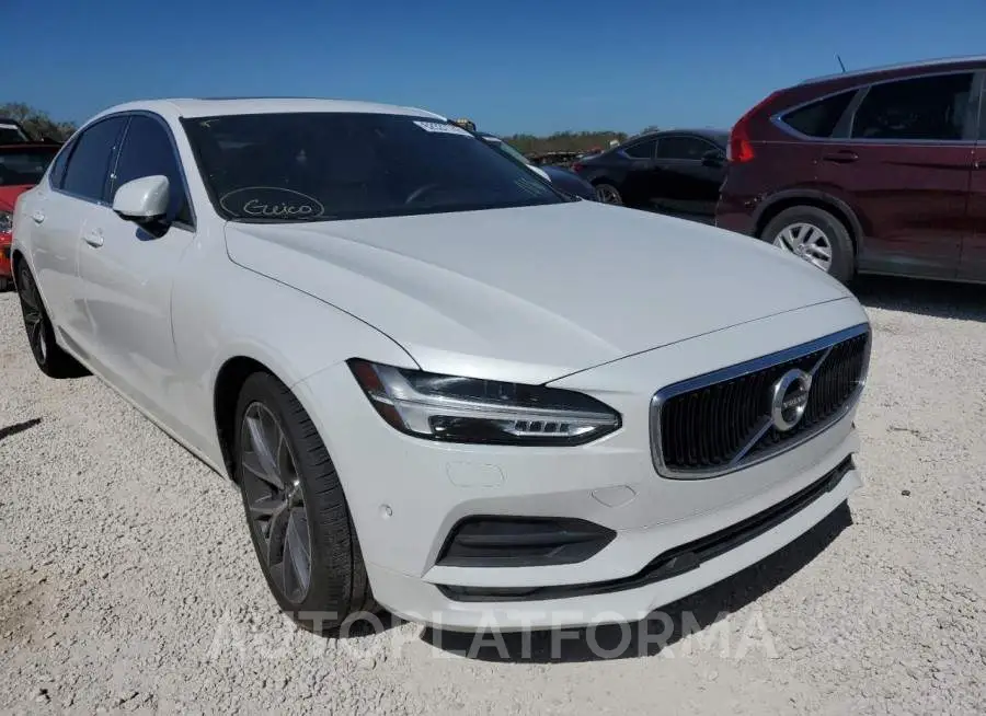 VOLVO S90 T5 MOM 2018 vin LVY982MK0JP029555 from auto auction Copart