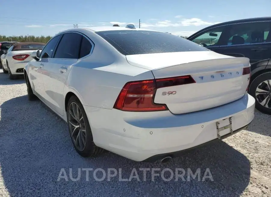 VOLVO S90 T5 MOM 2018 vin LVY982MK0JP029555 from auto auction Copart