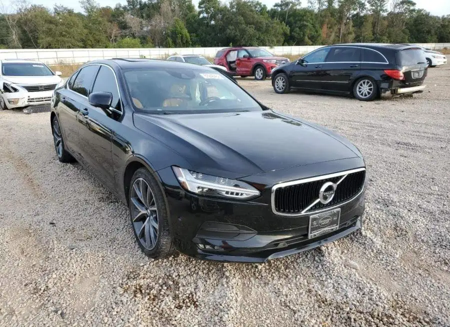 VOLVO S90 T6 MOM 2018 vin LVY992MK9JP020298 from auto auction Copart