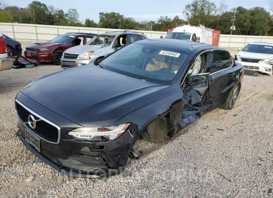 VOLVO S90 T6 MOM 2018 vin LVY992MK9JP020298 from auto auction Copart