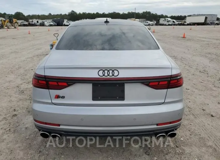 AUDI S8 2022 vin WAULSAF88NN003133 from auto auction Copart