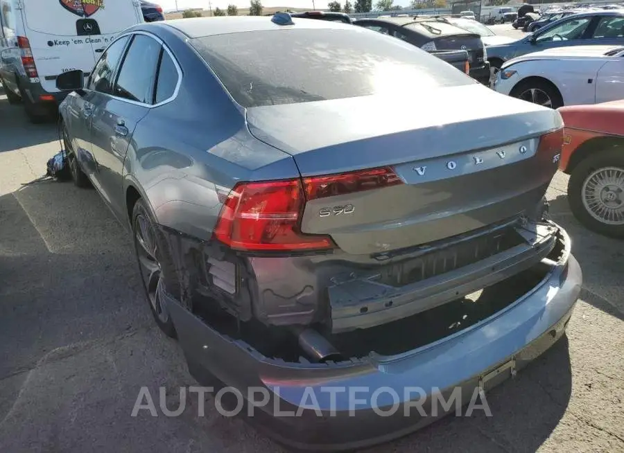 VOLVO S90 T5 MOM 2017 vin YV1102AK3H1011655 from auto auction Copart