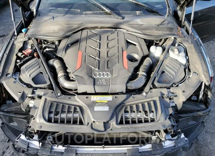 AUDI S8 2020 vin WAU8SAF89LN013818 from auto auction Copart