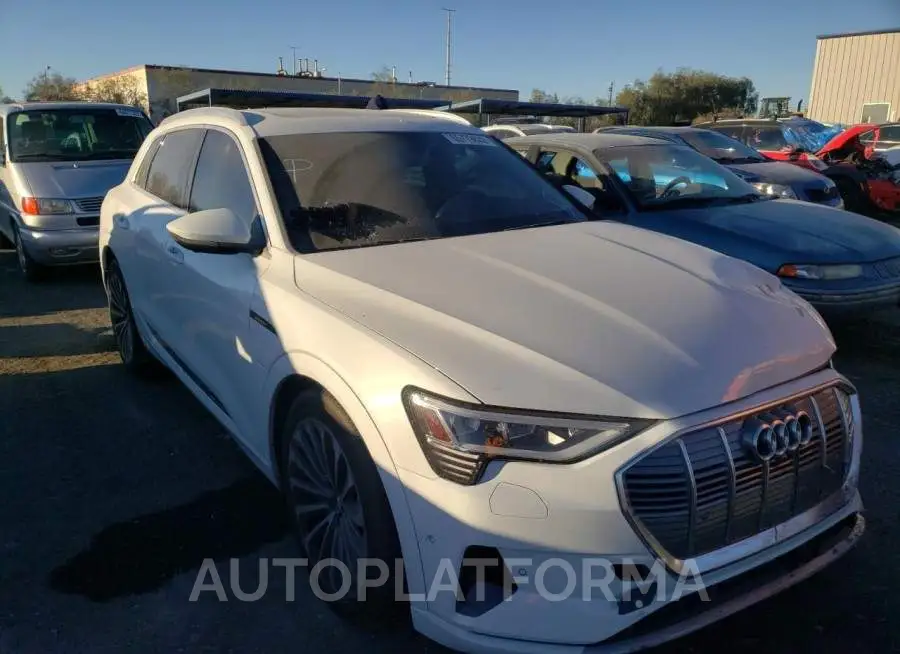 AUDI E-TRON PRE 2019 vin WA1VAAGE0KB005419 from auto auction Copart