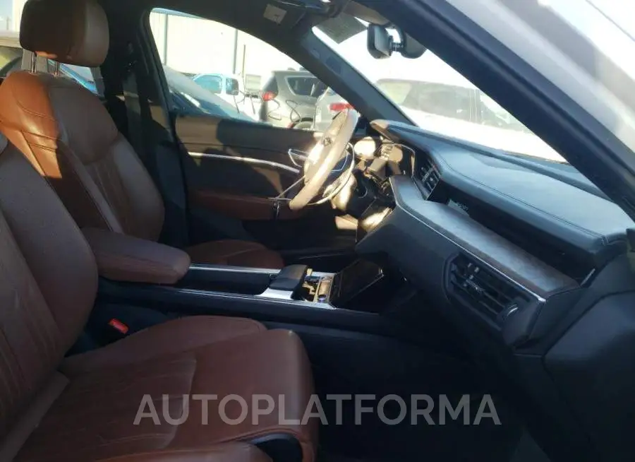 AUDI E-TRON PRE 2019 vin WA1VAAGE0KB005419 from auto auction Copart