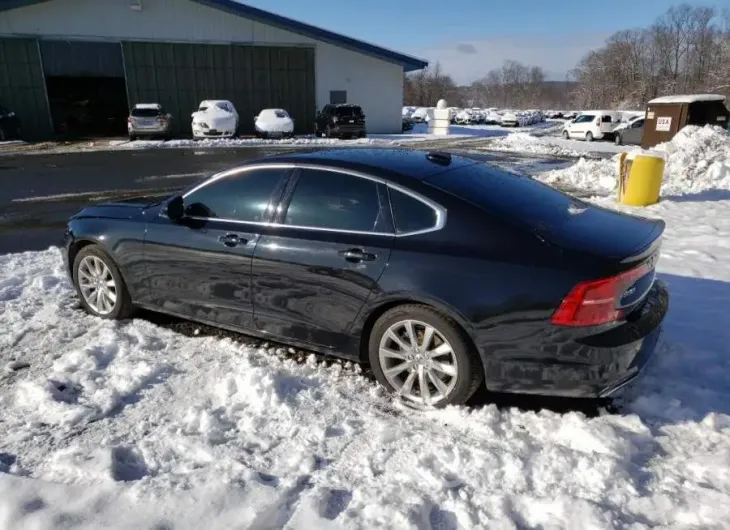 VOLVO S90 T6 MOM 2017 vin YV1A22MK2H1016173 from auto auction Copart