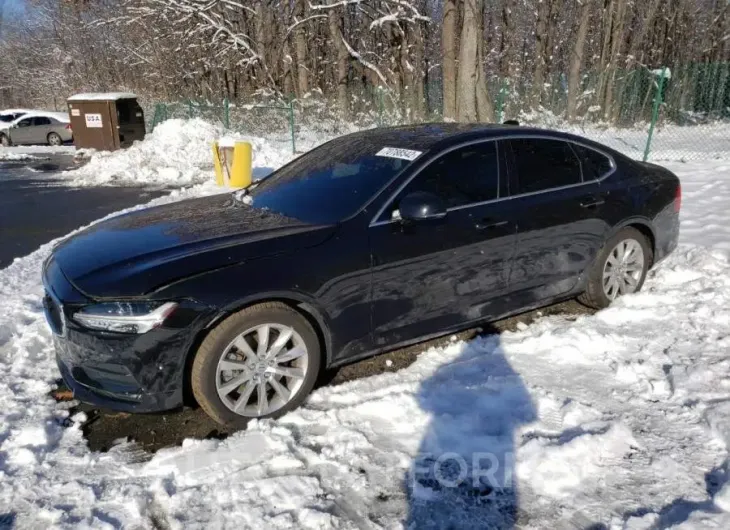 VOLVO S90 T6 MOM 2017 vin YV1A22MK2H1016173 from auto auction Copart