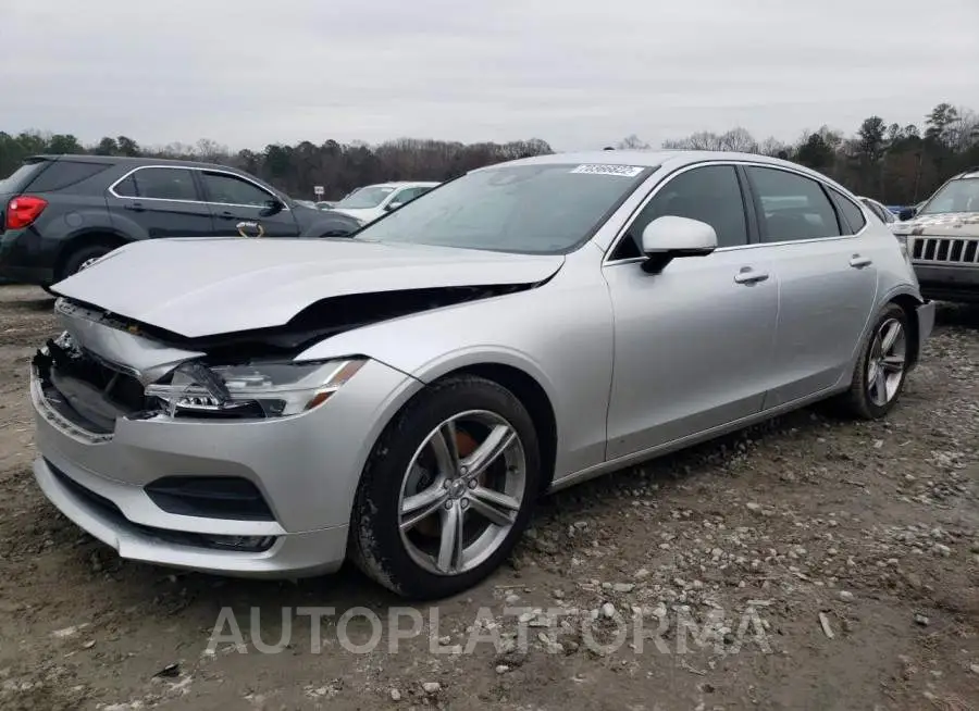 VOLVO S90 T5 MOM 2018 vin LVY982AK7JP035812 from auto auction Copart